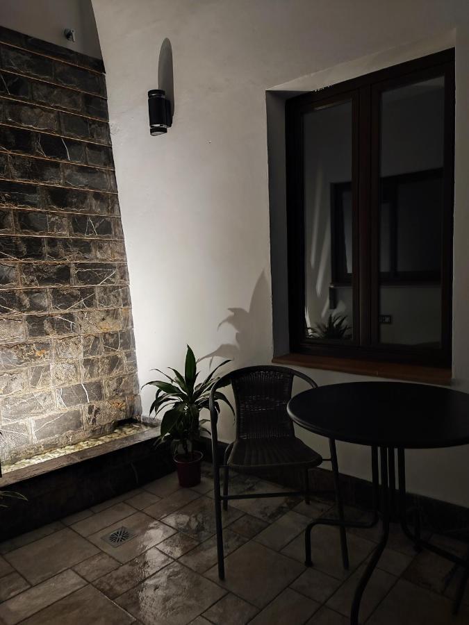 דירות Setenil De Las Bodegas La Medina Baja מראה חיצוני תמונה